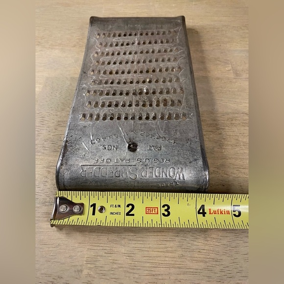 Antique Wonder Shredder Cheese Grater Metal‎ Kitchen Gadget Rustic Farmhouse - Picture 3 of 6
